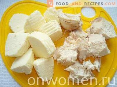 Lavash rull kana, juustu ja värske kurgiga