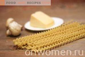 Pasta seente ja juustuga koorekastmes
