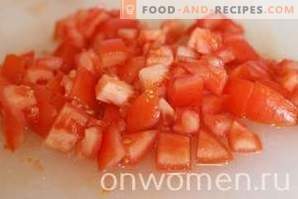 Salat krevettide, tomatite ja juustuga